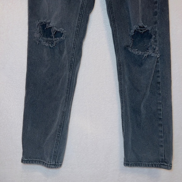 American Eagle AE Black Wash Denim High Rise Mom Straight Jean size 0 - Picture 4 of 7
